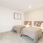 Citadine At Hintze Ribeiro *