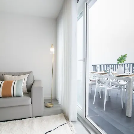 דירה Citadine At Hintze Ribeiro *