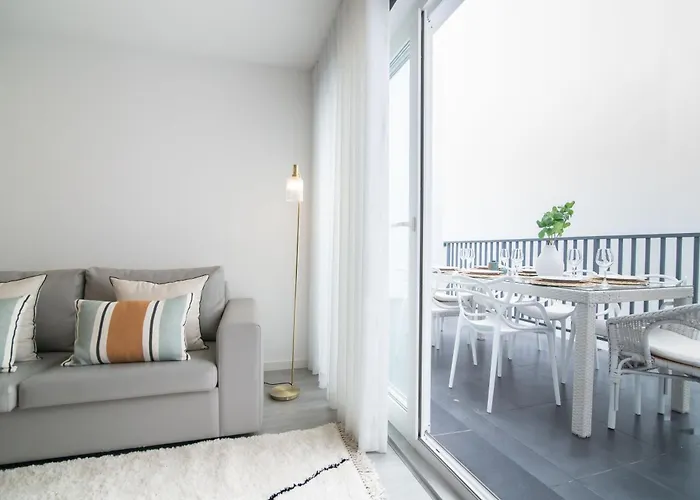 Апартаменты Citadine At Hintze Ribeiro *