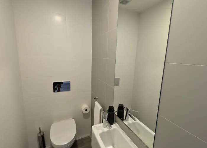 아파트 Citadine At Hintze Ribeiro *