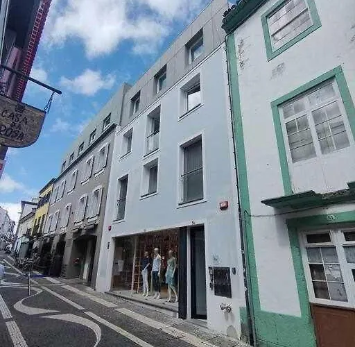 Citadine At Hintze Ribeiro Ponta Delgada